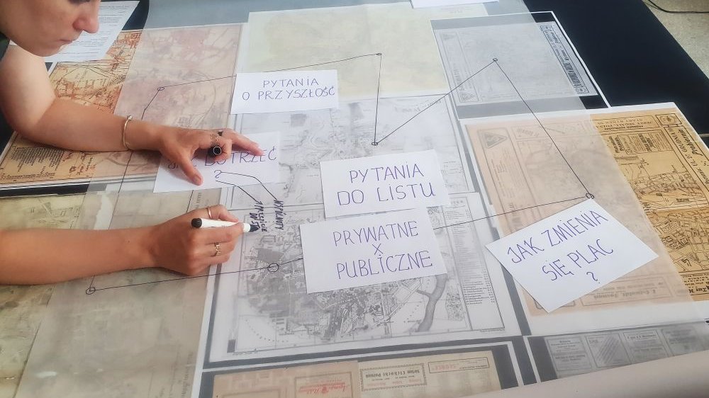 . - grafika artykułu
