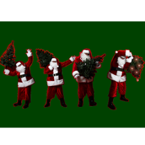 na zielonym tle stoi czterech Świętych Mikołajów ubranych w czerwone stroje z choinkami z rękach