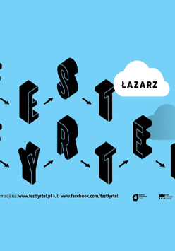 Czarne litery układające się w wyrazy: Fest Fyrtel, niebieskie tło