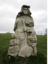 granitowy posąg bretońskiego świętego