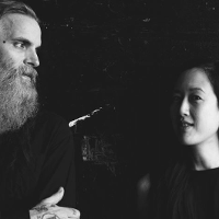 Hipnotyzująca, mroczna powolność