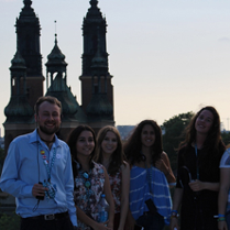 .Hiszpanie przed katedrą