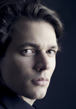 na zdjęciu David FRAY