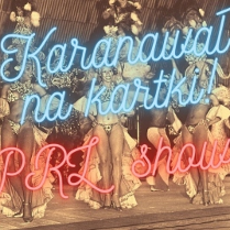 Obrazek promuje wydarzenie o nazwie Karnawał na kartki, czyli PRL show w Moim Teatrze. Znajduje się na nim napis stanowiący nazwę wydarzenia, stylizowany na neonowy.