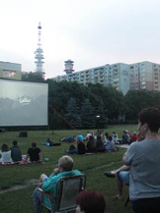 kino plenerowe między blokami