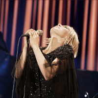 Kobiece głosy, męskie gitary...