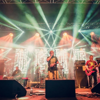 Koncerty pod letnim niebem