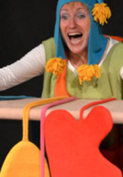 Książeczka Bajeczka - spektakl teatralny Studia Blum