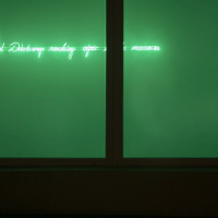 Kto może zapalić cygaro w muzeum?