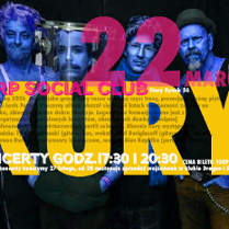 Plakat promujący koncert zespołu Kury, który odbędzie się 22 marca w poznańskim SARP Social Club. Grafika przedstawia czterech członków zespołu w niebieskiej kolorystyce na ciemnym tle, zdominowanym przez duży, żółty napis z nazwą grupy. Poniżej znajdują się szczegóły wydarzenia, w tym godziny koncertów (17:30 i 20:30) oraz cena biletów.