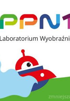logo: na górze napisy, na dole: dziwny samochód jedzie po trawie i wodzie.