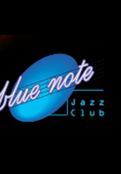 NA czarnym tle logo z napisem "Blue Note Jazz Club".