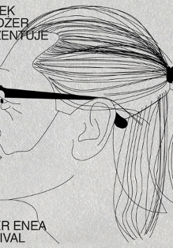 Na szarym tle grafika profilu Leszka Możdżera. Dodatkowo nazwa festiwalu.