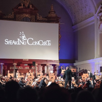 Między rechotem a tragedią