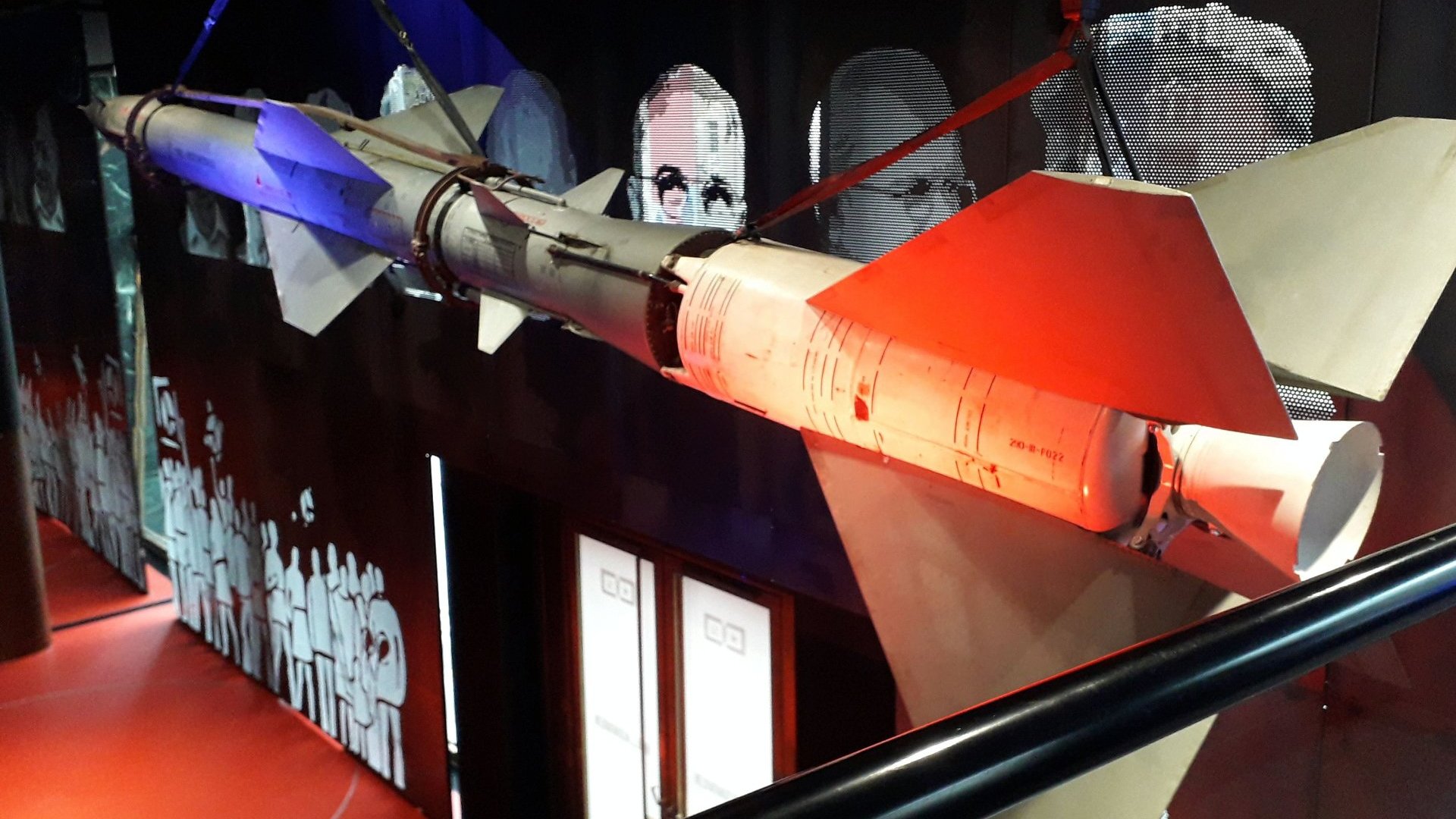 Jeden z eksponatów Muzeum Zimnej Wojny, rakieta przeciwlotnicza systemu "Dźwina"