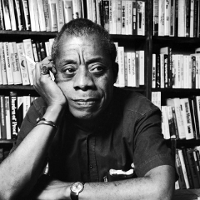 NIC SIĘ TU NIE DZIEJE. Historia jest teraźniejszością