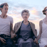 NIC SIĘ TU NIE DZIEJE. Żyj z całych sił