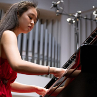 Niech rozkwita dalej