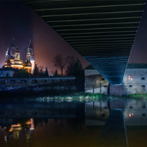 nocny widok z Bramy Poznania na Katedrę, fot. Ł. Gdak