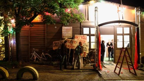 Barak nr 1 przy ul. Grunwaldzkiej - nowy adres bezdomnych teatrów, fot. Scena Robocza