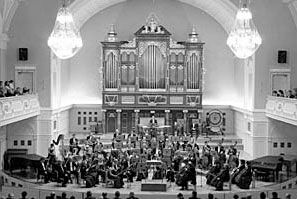 Orkiestra Filharmonii Poznańskiej, fot. mat. Filharmonii - grafika artykułu