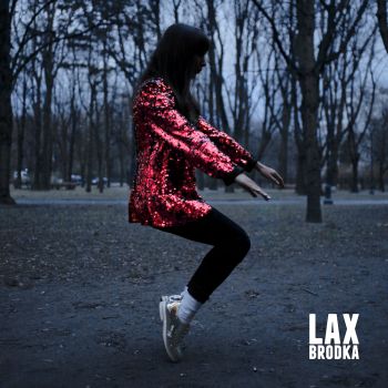 "LAX" - najnowszy projekt Moniki Brodki - grafika artykułu