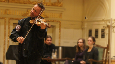 Nigel Kennedy 3.10 w Auli UAM. Fot. Anna Solak