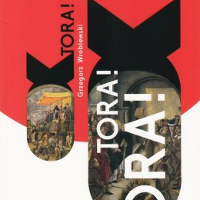 Grafika przedstawia okładkę tomiku Grzegorza Wróblewskiego "Tora! Tora! Tora!" Na czerwono-białym tle widoczne kontury spadających bomb oraz tytuł książki i nazwisko autora.