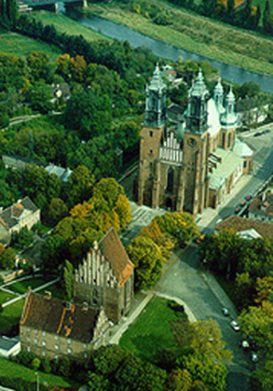 panorama Ostrowa Tumskiego