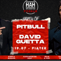 Plakat imprezy tanecznej ze zdjęciem dwóch mężczyzn, pomiedzy którymi znajduje się czerwony prostokąt z napisami Pitbull David Guetta, 19.07 piątek. Na górze plakatu logo klubu HAH, na dole czerwony pasek.