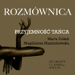 Białe i czarne napisy na oliwkowym tle