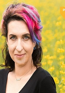 Sylwia Chutnik na zdjęciu