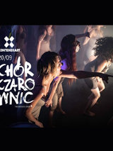 Plakat wydarzenia ze zdjęciem członkiń Chóru w trakcie występu