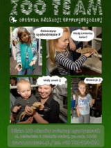 Zdjęcia dzieci trzymających w dłoniach różne zwierzęta. Na górze napis: Zoo Team.