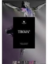 Tancerz na jednej nodze z szeroko rozłożonymi rękoma i głową odchyloną do tyłu."Troja".