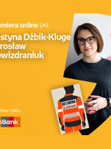 Plakat ze zdjęciem autorów i okładką książki w prawej części. W części lewej u góry białe napisy na pomarańczowym tle.