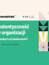 Napisy informujące o wydarzeniu na zielonym i beżowym tle. Po prawej stronie różne figury geometryczne w kwadratowych polach.