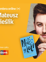 Plakat ze zdjęciem pisarza i okładką książki w prawej części. W części lewej imię i nazwisko na pomarańczowym tle.