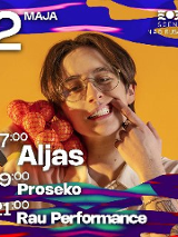 zdjęcie wykonawcy z siatka mandarynek