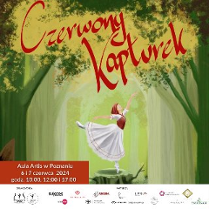 dziewczynka w czerwonej czapeczce w pozycji baletowej na tle zielonego lasu