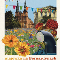 widok na rynek bernardyński wypelnione kwiatami z kościołem w tle