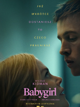 Kadr z filmu. Kobieta (w tej roli Nicole Kidman) patrzy na młodego mężczyznę (Harris Dickinson).