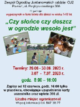 Na plakacie znajdują się trzy zdjęcia przedstawiające bawiące się dzieci oraz informacje przedstawione w opisie.