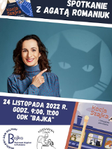 Po lewej uśmiechnięta brunetka wskazująca na grafike kota za nią. Na dole informacje o wydarzeniu.