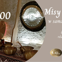 Gong na pisaku a po prawej część informacyjna plakatu.