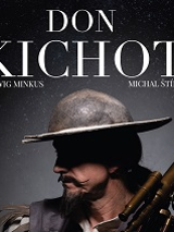 Zdjęcie mężczyzny z wąsem w kapeluszu, na górze plakatu tytuł spektaklu "Don Kichot".