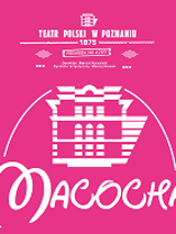 Fragment plakatu - na ciemno różowym tle biały napis "Macocha" i rysunek budynku.