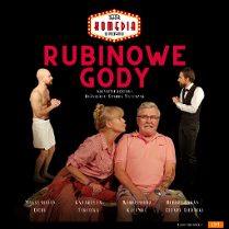 Pośrodku siedzą mężczyzna i kobieta. Kobieta pochyla się w stronę mężczyzny chcąc go pocałować. Za nimi po obu stronach stoi dwóch mężczyzn. Na plakacie również informacje o spektaklu.