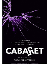 Na czarnym tle biały tytuł i inne informacje o spektaklu, powyżej jasne fragmenty nici wyglądem przypominające fragmenty pajęczyn