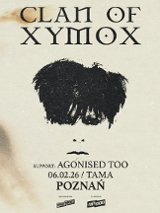 Jasne, postarzone tło z centralnie umieszczoną twarzą o wyraźnych ustach i oczach ukrytych pod ciemną, graficzną plamą przypominającą włosy. Wokół czarne napisy. Są to szczegóły na temat wydarzenia zawarte w treści artykułu.